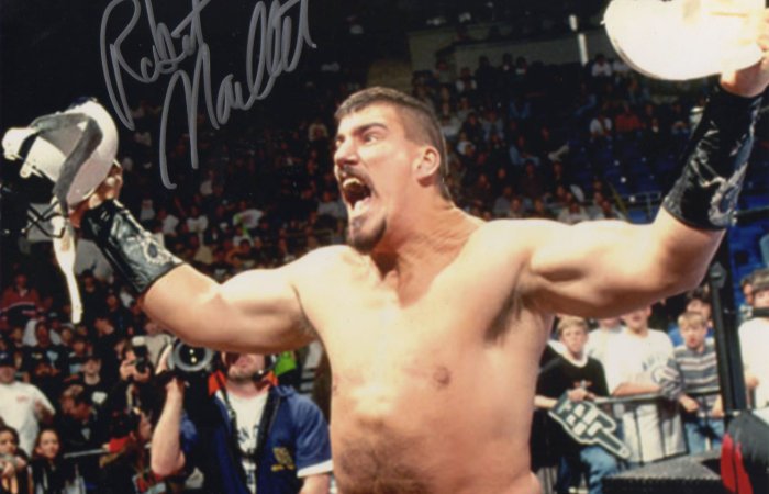 Signed 8x10 Robert Maillet (Wrestler)